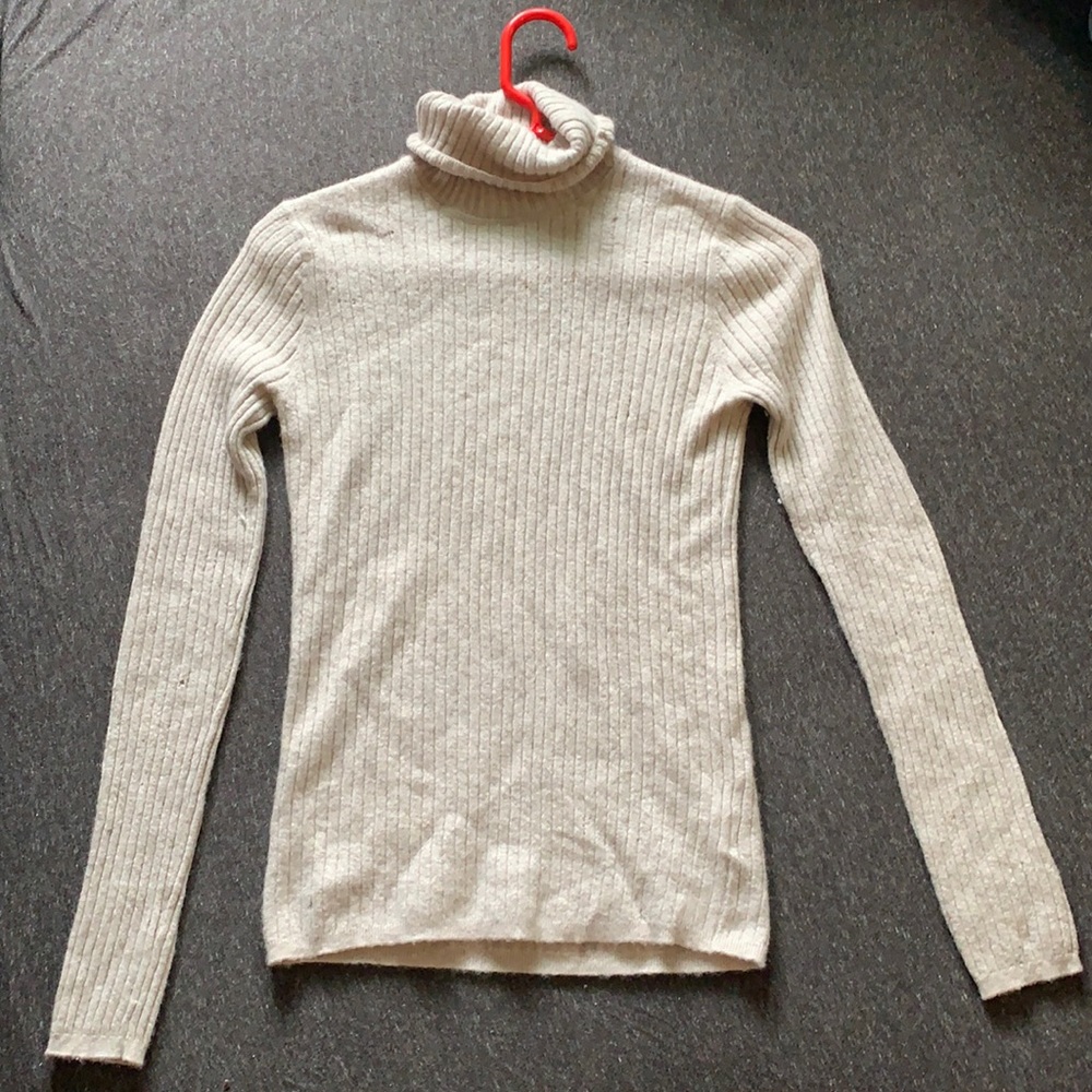 Sak’s Fifth Avenue cashmere turtleneck sweater